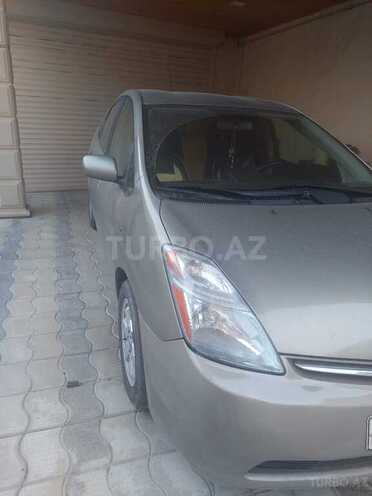 Toyota Prius-3