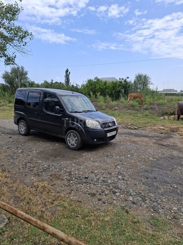 Fiat Doblo 2008, 247,720 km - 1.3 l - Salyan