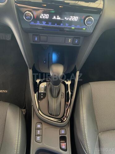 Toyota Yaris Cross 2023, 8,500 km - 1.5 л - Bakı