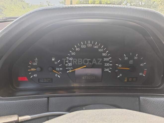 Mercedes E 220 d 1999, 473,000 km - 2.2 l - Bakı