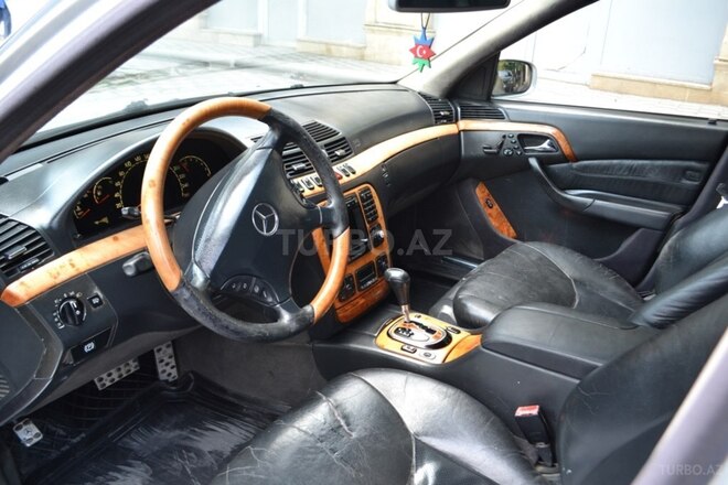 Mercedes E 430 2000, 425,000 km - 4.3 l - Bərdə