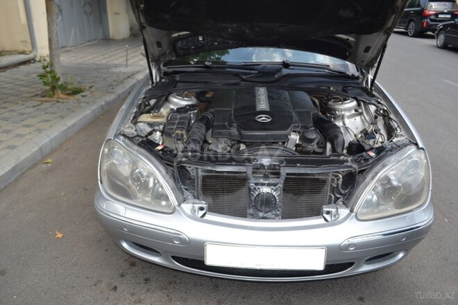 Mercedes E 430 2000, 425,000 km - 4.3 l - Bərdə