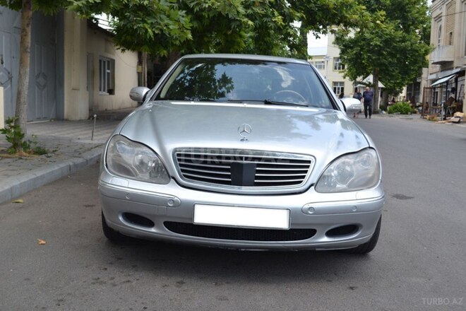 Mercedes E 430 2000, 425,000 km - 4.3 l - Bərdə