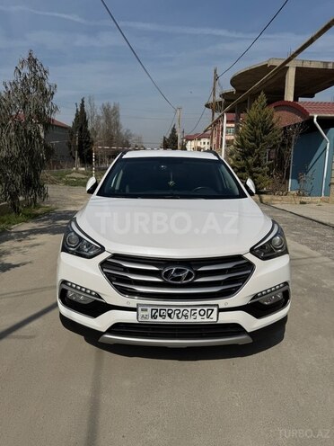 Hyundai Santa Fe-1