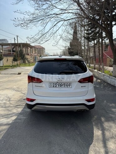 Hyundai Santa Fe-2