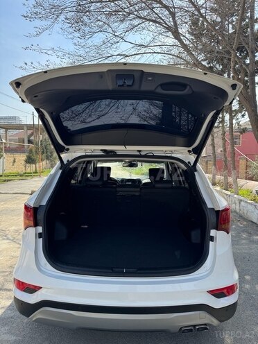 Hyundai Santa Fe-8