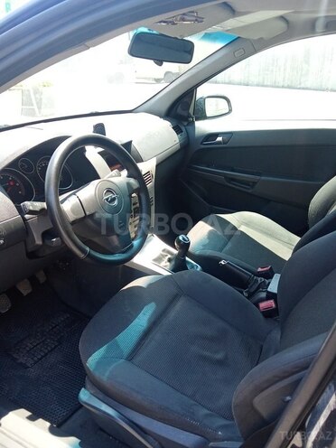 Opel Astra-2