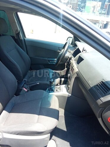 Opel Astra-8