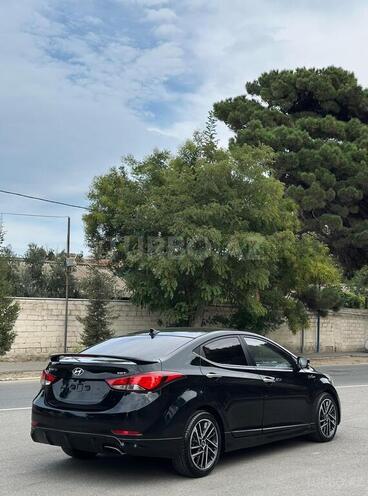 Hyundai Avante-5