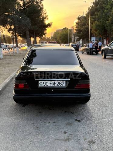 Mercedes E 200 1993, 292,063 km - 2.0 l - Bakı