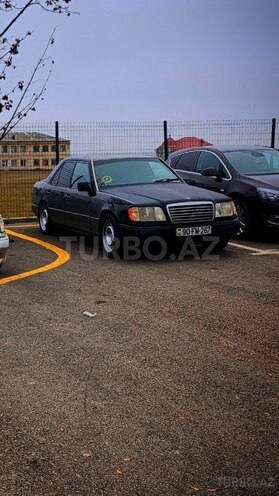Mercedes E 200 1993, 292,063 km - 2.0 l - Bakı