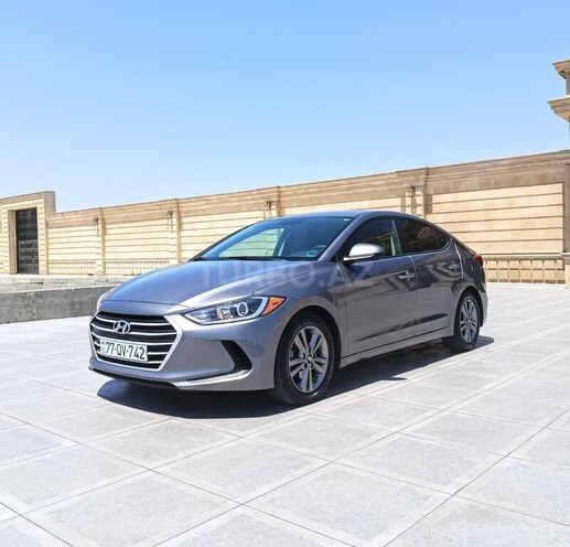 Hyundai Elantra 2018, 68,900 km - 2.0 л - Bakı