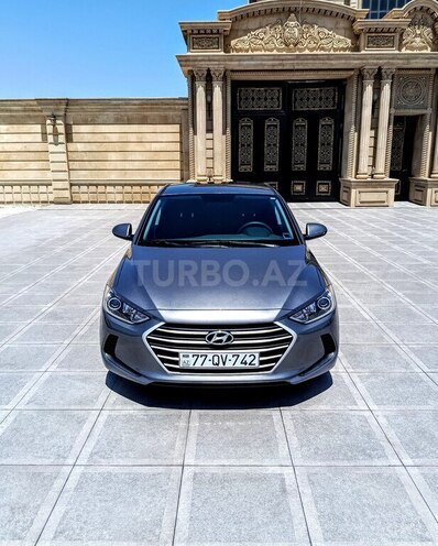Hyundai Elantra 2018, 68,900 km - 2.0 л - Bakı