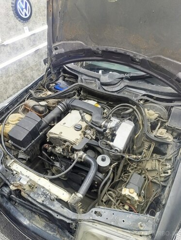 Mercedes E 200 1993, 292,063 km - 2.0 l - Bakı