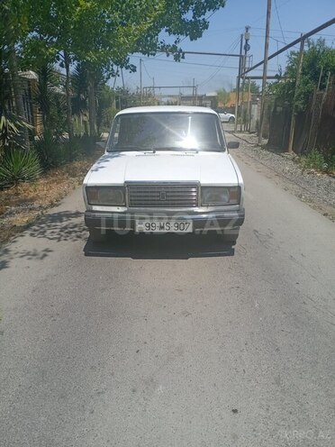 LADA (VAZ) 2107 1994, 40,000 km - 1.6 l - Salyan