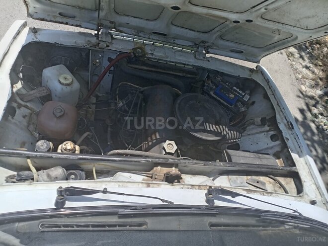 LADA (VAZ) 2107 1994, 40,000 km - 1.6 l - Salyan