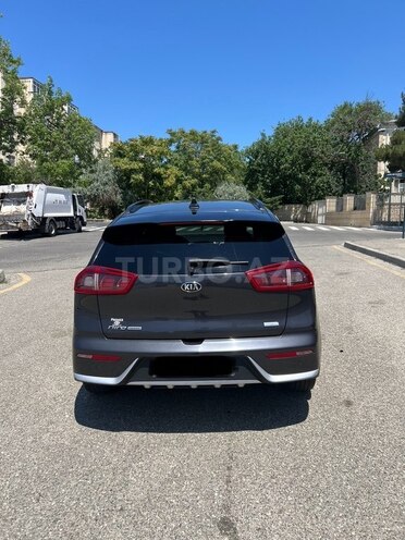 Kia Niro 2018, 75,000 km - 1.6 l - Bakı