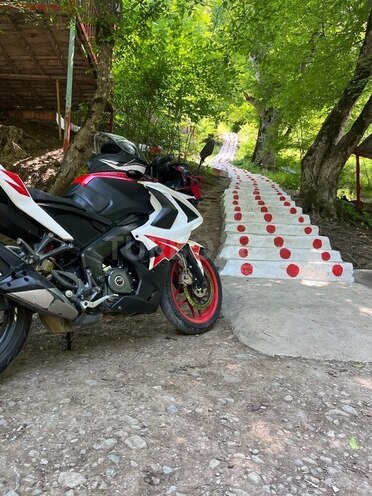 Bajaj Pulsar RS 200 2019, 1,600 km - 0.2 l - Tovuz