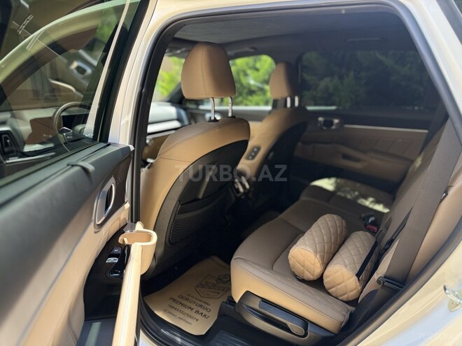 Kia Sorento-8