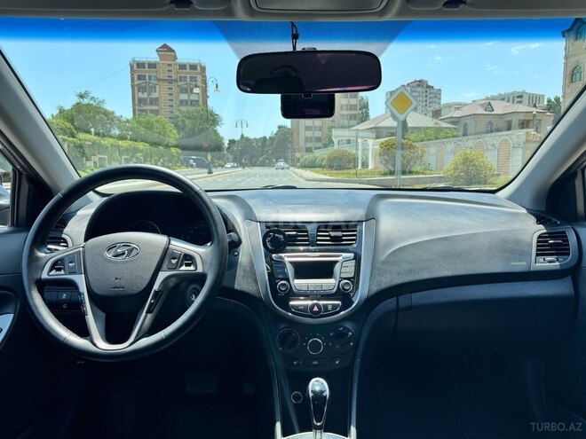Hyundai Accent 2016, 97,000 km - 1.4 l - Bakı
