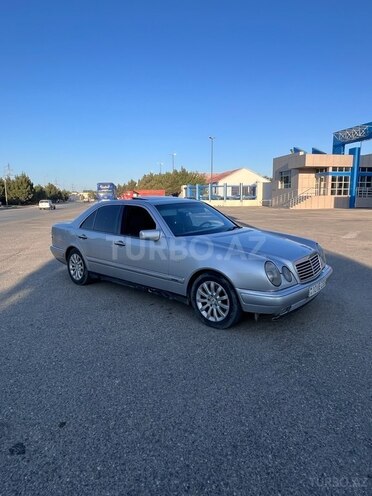 Mercedes E 320 1996, 390,758 km - 3.2 l - Sumqayıt