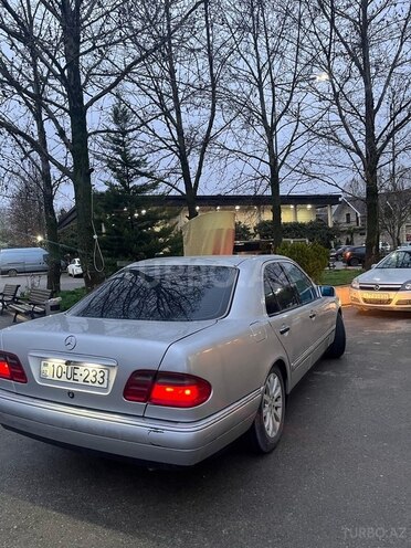 Mercedes E 320 1996, 390,758 km - 3.2 l - Sumqayıt