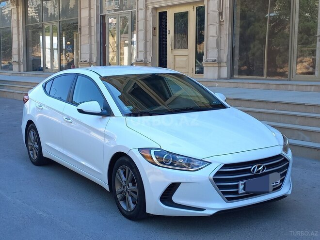 Hyundai Elantra 2018, 173,177 km - 2.0 l - Bakı