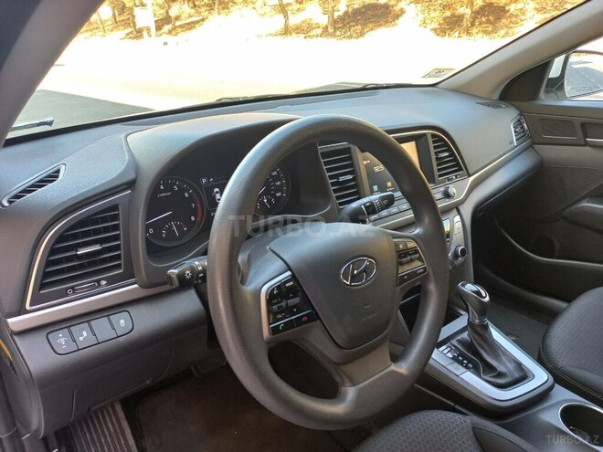 Hyundai Elantra 2018, 173,177 km - 2.0 l - Bakı