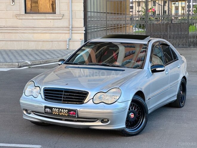 Mercedes C 200-1