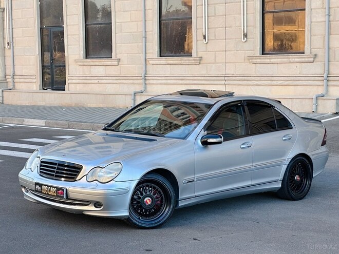 Mercedes C 200-24