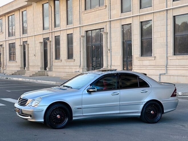 Mercedes C 200-21