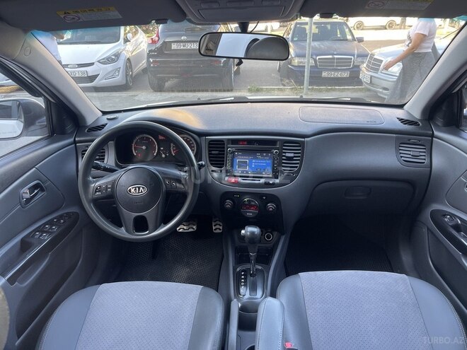 Kia Rio 2009, 315,000 km - 1.5 l - Sumqayıt