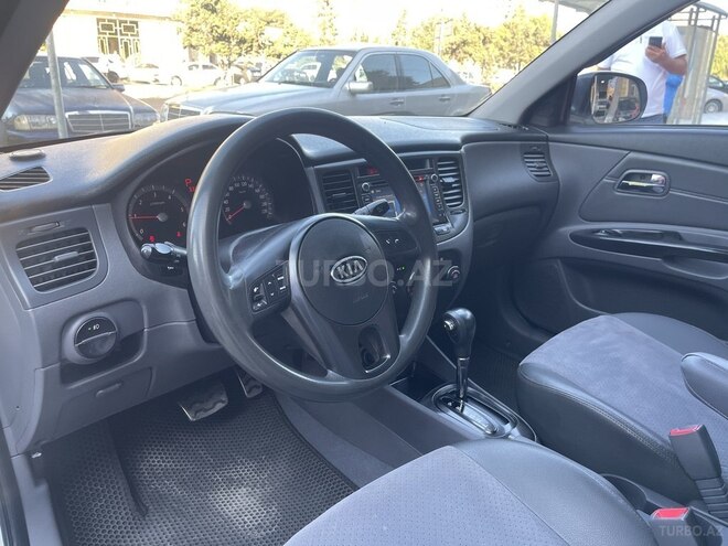 Kia Rio 2009, 315,000 km - 1.5 l - Sumqayıt