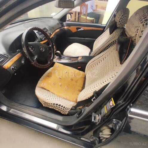 Mercedes E 220 d 2005, 380,000 km - 2.2 л - Yevlax