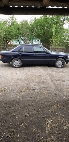 Mercedes 190 1991, 299,702 km - 2.0 l - İsmayıllı