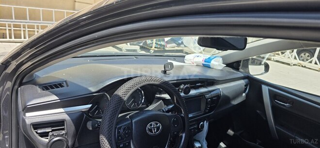 Toyota Corolla 2015, 200,000 km - 1.6 l - Bakı