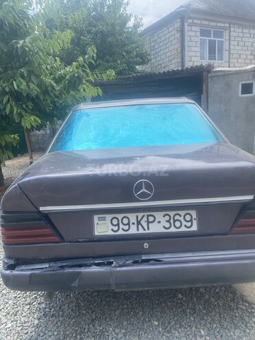 Mercedes E 230 1995, 429,474 km - 2.3 l - Şəmkir