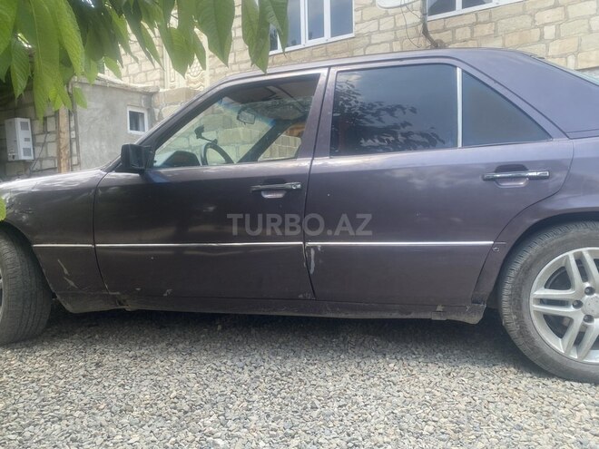 Mercedes E 230 1995, 429,474 km - 2.3 l - Şəmkir