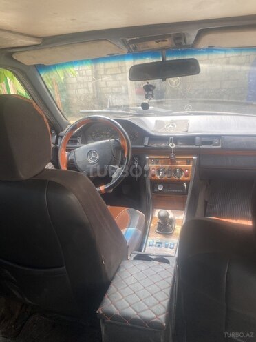 Mercedes E 230 1995, 429,474 km - 2.3 l - Şəmkir
