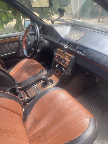 Mercedes E 230 1995, 429,474 km - 2.3 l - Şəmkir