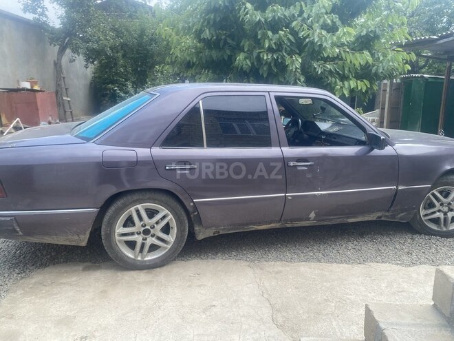 Mercedes E 230 1995, 429,474 km - 2.3 l - Şəmkir