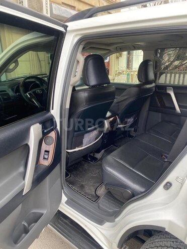 Toyota Land Cruiser Prado 2012, 249,000 km - 4.0 л - Bakı