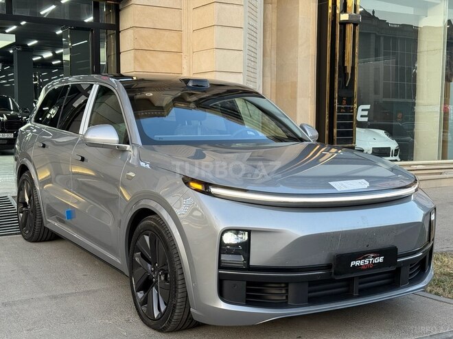 Li Auto L9 2025, 0 km - 1.5 l - Bakı