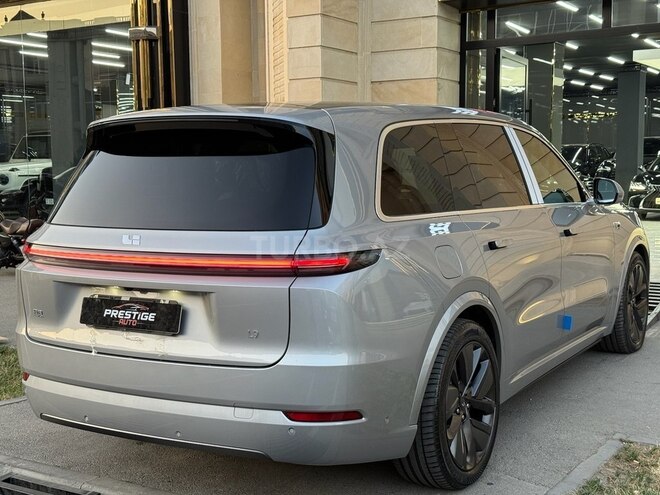 Li Auto L9 2025, 0 km - 1.5 l - Bakı