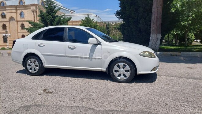 Daewoo Gentra 2014, 270,000 km - 1.5 l - Bakı