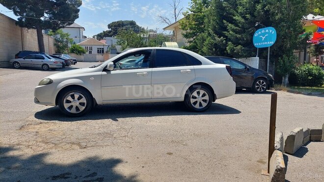Daewoo Gentra 2014, 270,000 km - 1.5 l - Bakı