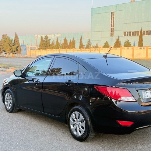 Hyundai Accent 2017, 233,355 km - 1.6 л - Gəncə