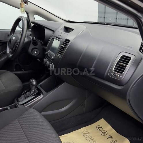 Kia Forte 2017, 124,111 km - 2.0 l - Bakı
