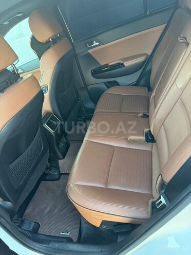 Kia Sportage 2017, 209,000 km - 2.0 l - Bakı