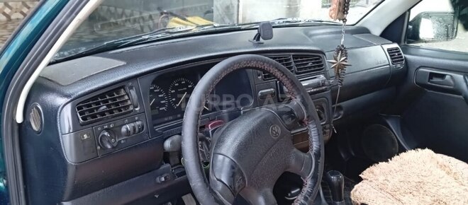Volkswagen Golf 1995, 250,000 km - 2.0 l - Lənkəran
